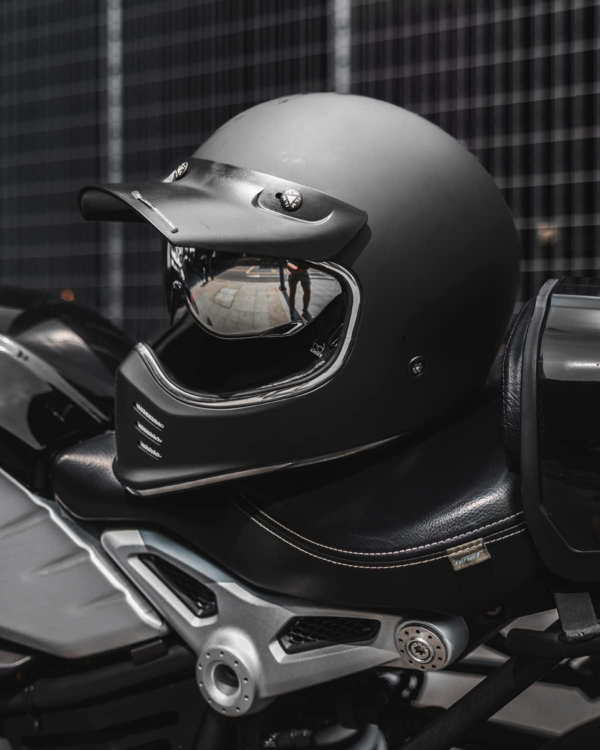 CASCO INTEGRAL ILM Z502 MATTE BLACK - Imagen 3